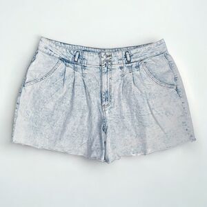 Wild Fable High Rise Denim Shorts 80s Acid Wash Raw Hem Pleated Plus Size 18
